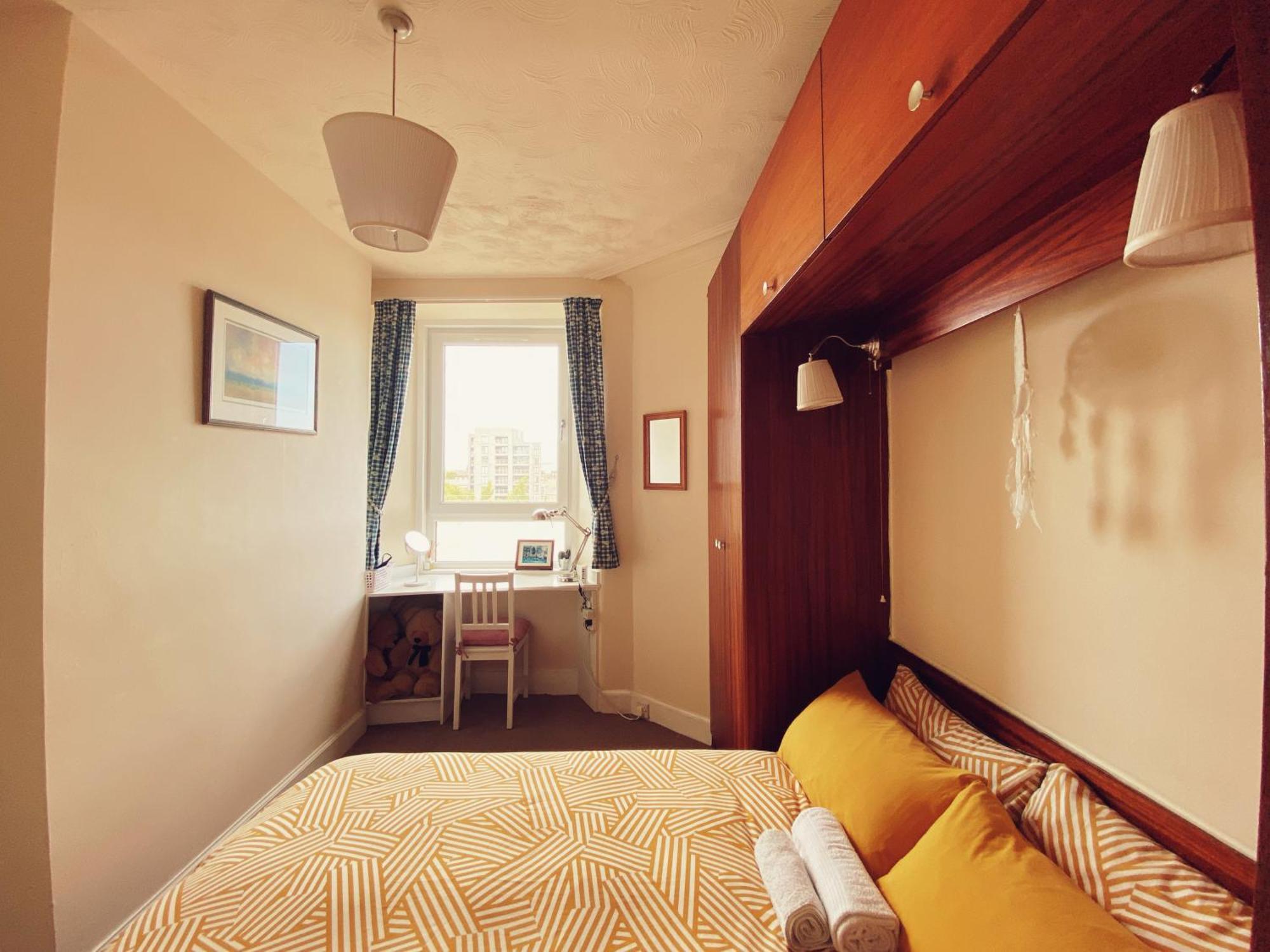 Meadowbank 1-bedroom Flat * EDI